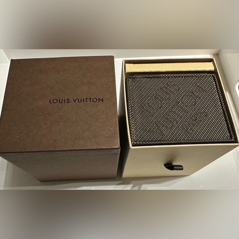 Louis Vuitton Tambour Damier Geant watch box with manual